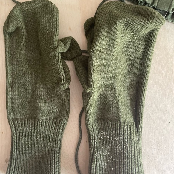 US Military Cold Weather Trigger Finger Mittens With Liners Size Medium - Picture 6 of 6